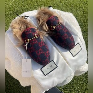 Gucci Women’s GG Monogram Fur Princetown Mule Slippers. Size 39- 9